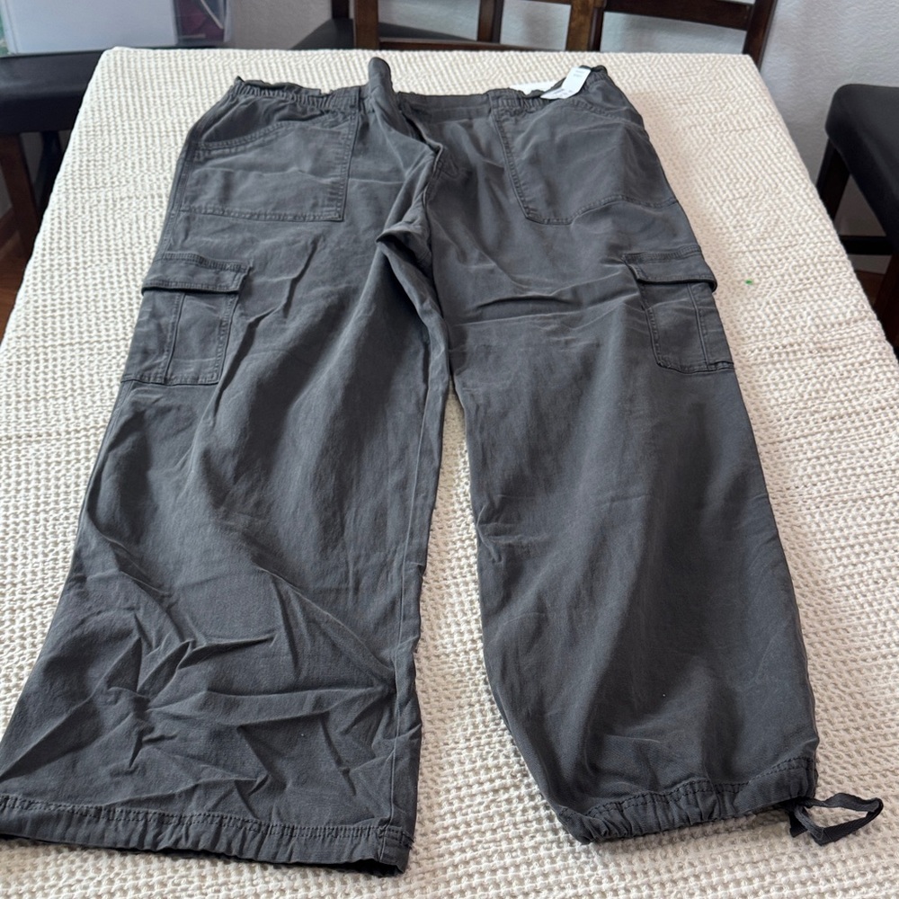 Women’s Plus Size Maurices Charcoal Straight Jeans with Cinch bottoms